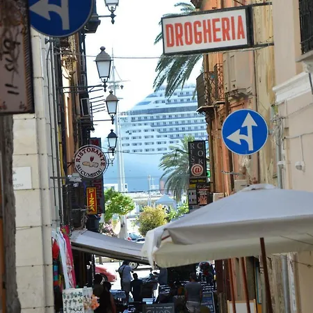 Marina Downtown Studio Apartment Cagliari